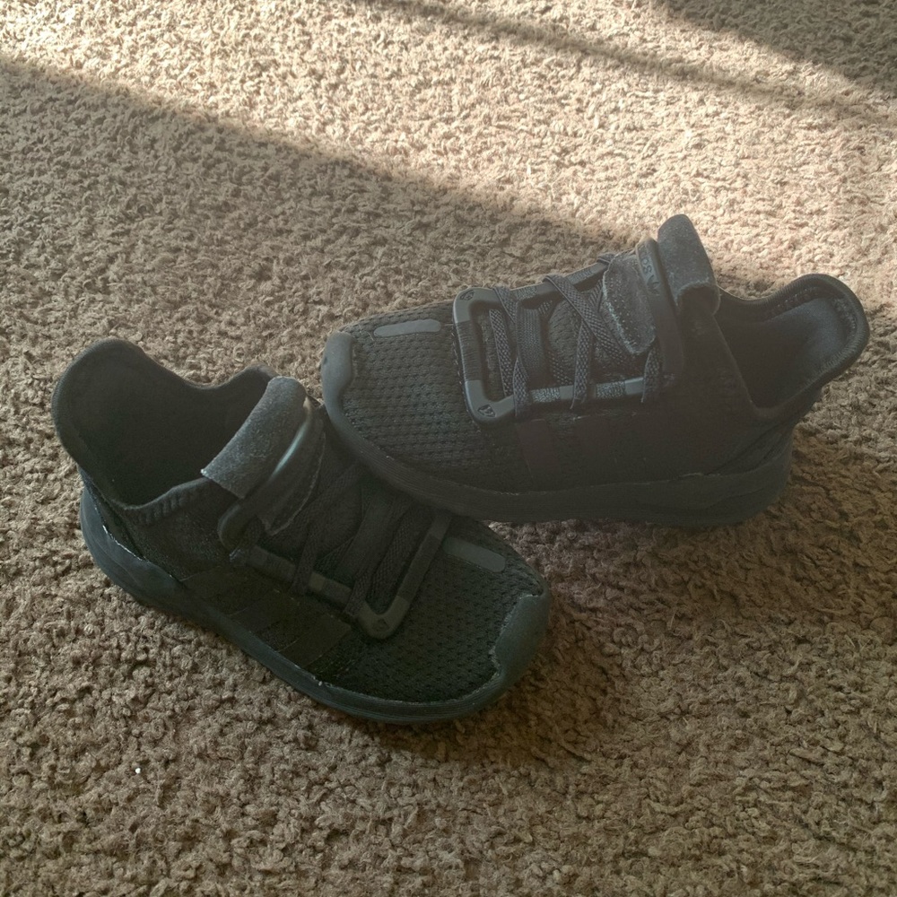 Adidas shoes size 8
